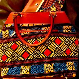 Boutique Afrocentric Handbag with Matching Wallet!